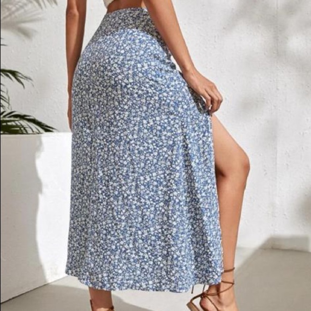Shein   Large - Picture 2 of 2